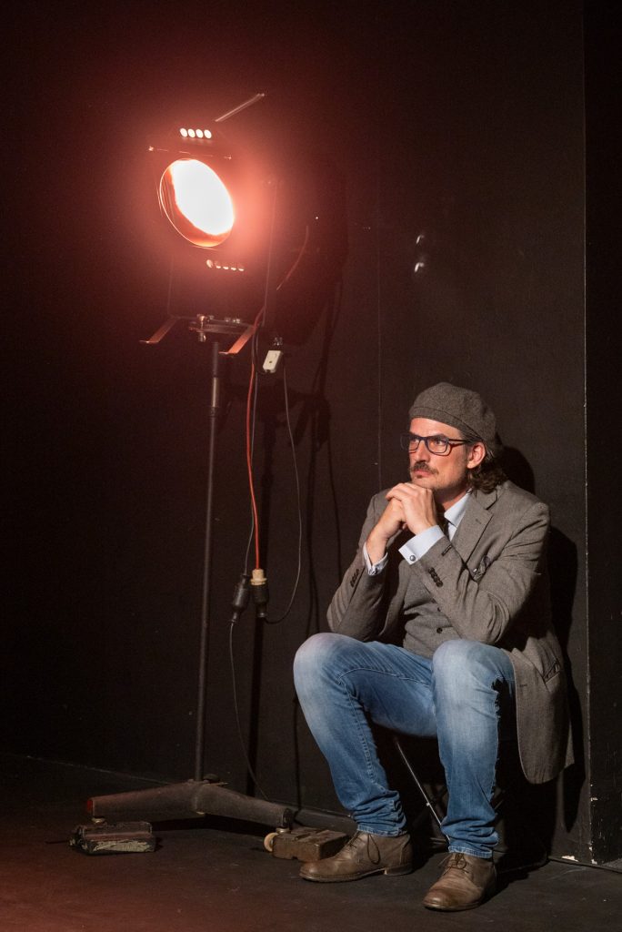 Christoph als Alex in Das ist keine Bank