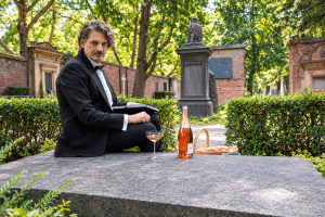 Christoph im Frankfurter Hauptfriedhof. Foto: Melina Johannsen